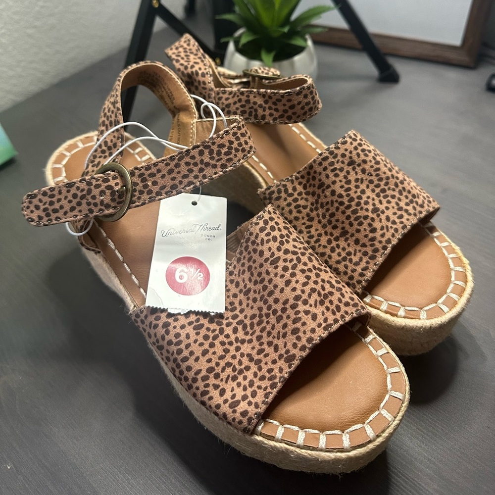 Cheetah Wedges